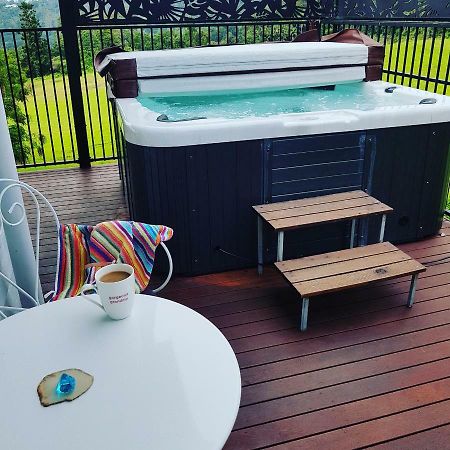 Ferienwohnung Tambo Tranquility Mount Tamborine Exterior foto